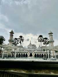Where Rivers and Faith Meet: A Quiet Moment at Masjid Jamek