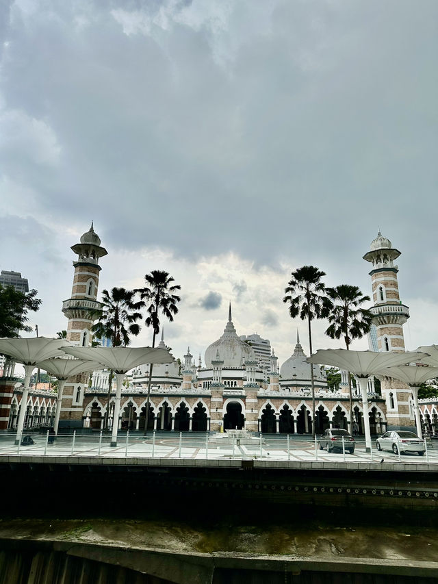 Where Rivers and Faith Meet: A Quiet Moment at Masjid Jamek