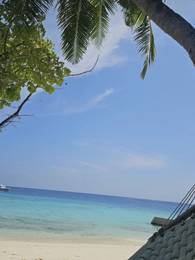 Escape to the blue- Maldives Magic