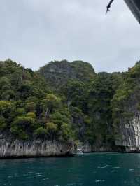 รีวิวเกาะพีพี กระบี่