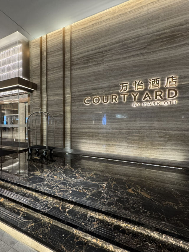 佛山萬怡酒店2大2小包早及晚自助 平均不用300元