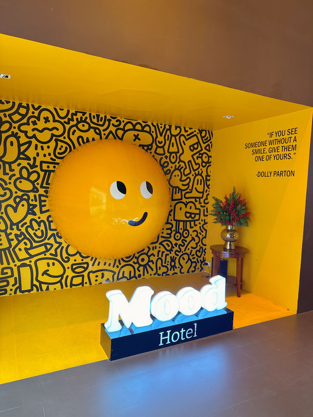 Mood Hotel pattaya ราคาหลักร้อย!!!! ทำถึงเกิ้นนน
