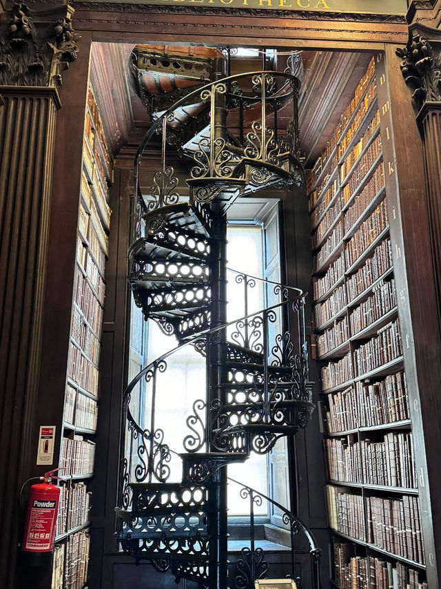 📖🍃 Trinity College & the Long Room