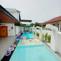 A Bold Escape of Style and Serenity