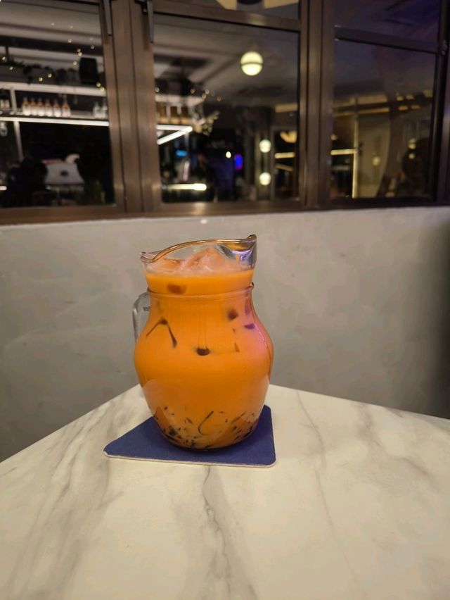 A Perfect Spot for Dinner and Good Vibes