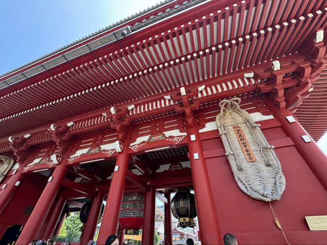 From Thunder Gates to Tranquility: The Magic of Sensō-ji