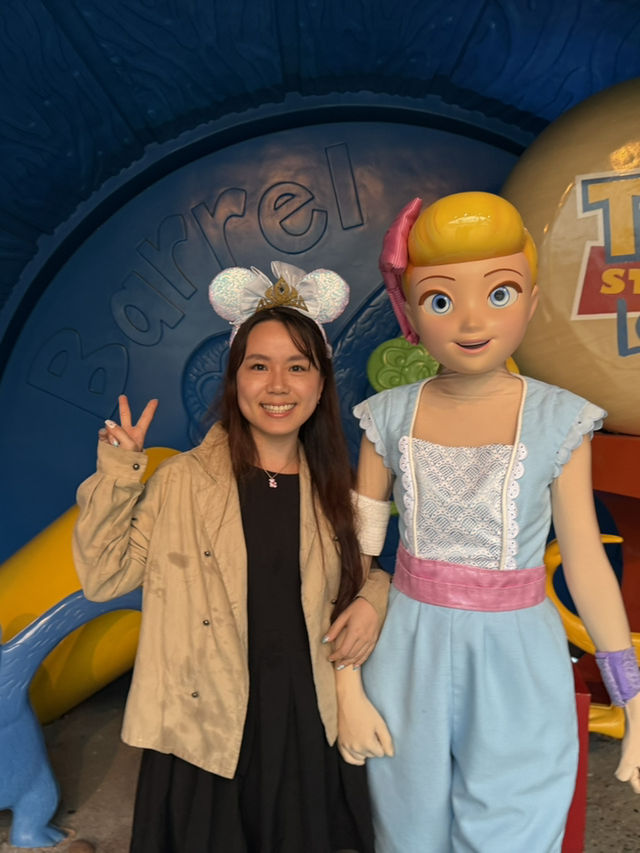 ✨ A Fairytale Day at Hong Kong Disneyland 🏰💖 (with a Frozen twist ❄️😉)