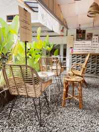 Officialdonat Cafe