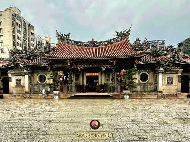 Lungshan Temple