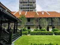 Step Into Timeless Elegance – My Unforgettable Stay at Raffles Singapore