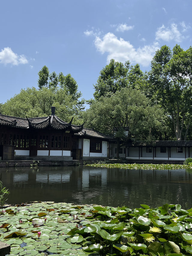 A Hidden Gem by the West Lake – Guozhuang Garden, Hangzhou 🌿