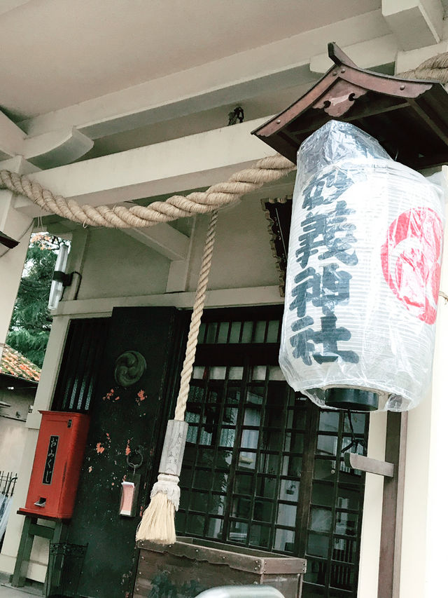 【東京　駒込　神社と公園、庭園めぐり】