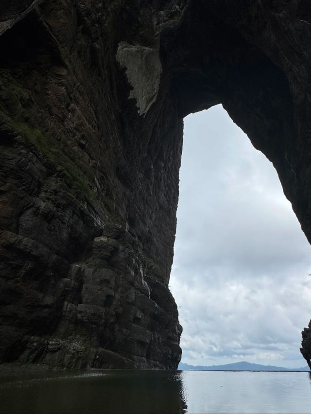 The Amazing Gateway to Heaven – Discover Tianmen Cave