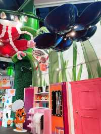 Souvenir Shop Berjaya: Ideal Spot for Gifts and Keepsakes