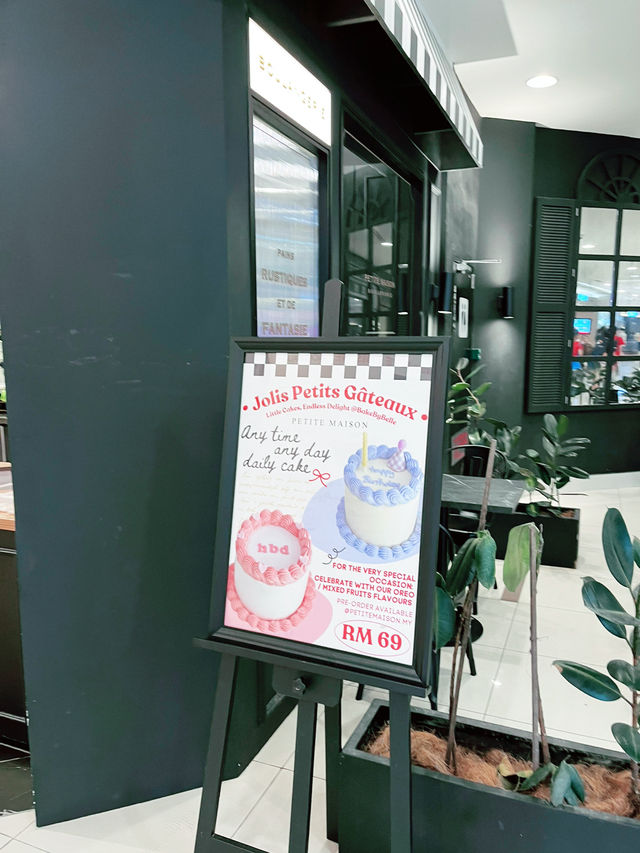 Petite Maison – Sweet Haven for Pastry and Dessert Lovers! 