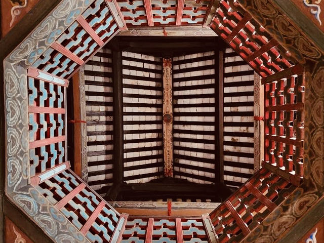 🏯✨ *Puguang Temple (普光寺): Zhangjiajie’s Ancient Zen Oasis* 🧘♂️🌸