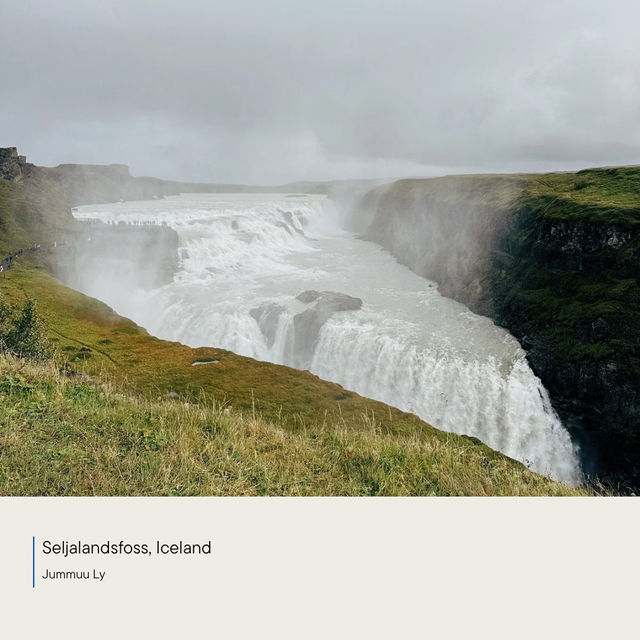 Seljalandsfoss - Iceland