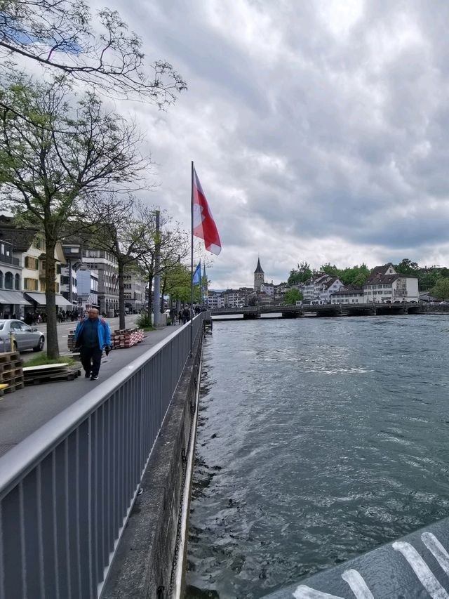 🇨🇭 Zurich – The Heart of Switzerland 🇨🇭 Zurich – The Heart of Switzerland