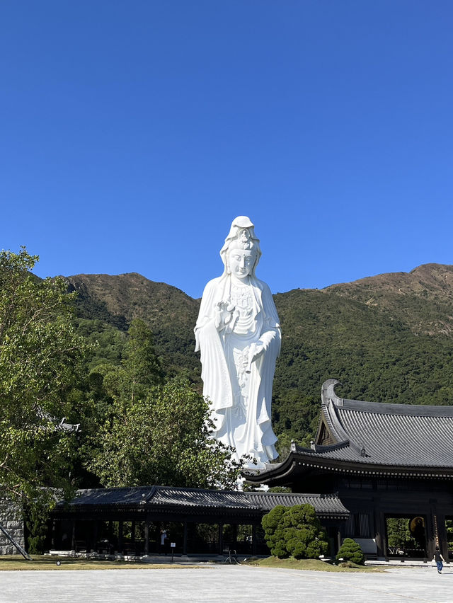 วัดเจ้าแม่กวนอิม ซีซ้าน Tsz Shan Monastery