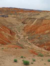 🎨 Nature’s Painted Masterpiece — Zhangye Colorful Danxia