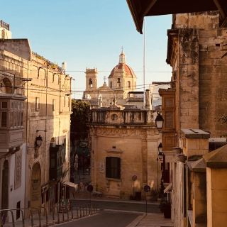 🌟 Malta Solo Adventure: Sun, History & Island Magic! #SoloInMalta