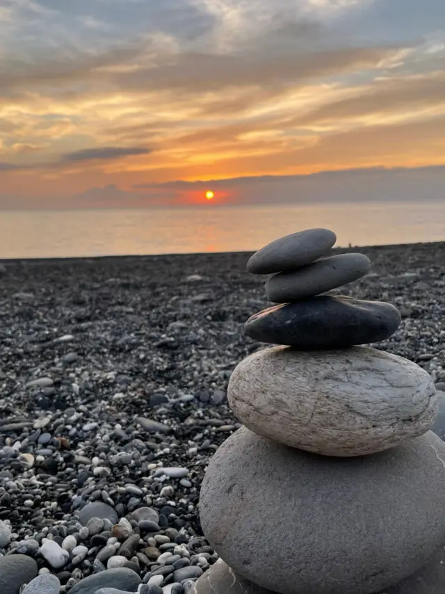 From the Azure Coast to Cultural Nostalgia: A "Just Right" Day Tour in Hualien City