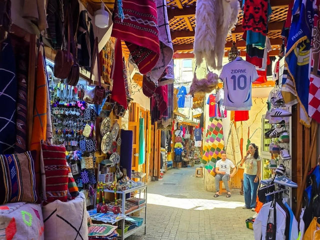 Vibrant Streets and Coastal Views in Tangier