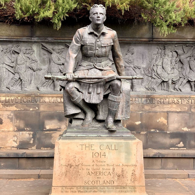 Beneath the Castle: A Breath of Calm in Princes Street Gardens