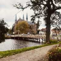 A Postcard-Perfect Day Trip: My Solo Escape to Volendam