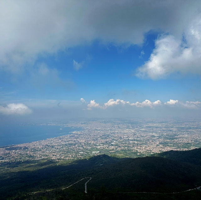 維蘇威火山：拿坡里地標的專業探秘之旅
