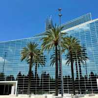 Crystal Cathedral – A Modern Icon of Faith and Architecture