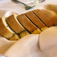 메테오라 절경과 전통 그리스 요리, Restaurant Vakhos