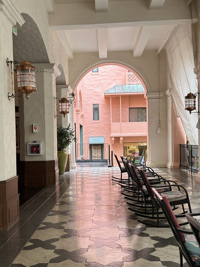 “ピンクパレス”で過ごす特別な時間🌺「ロイヤルハワイアン」🏖️✨ “ピンクパレス”で過ごす特別な時間🌺「ロイヤルハワイアン」🏖️✨