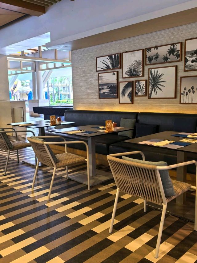 รีวิวPhuket Marriott Resort & Spa, Merlin Beach