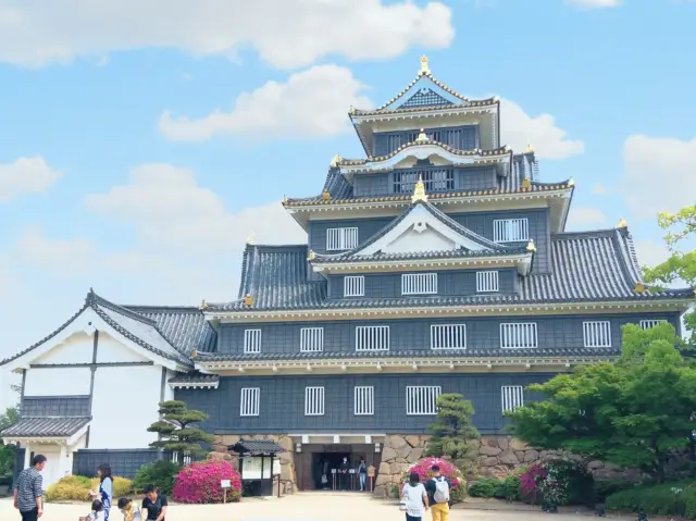 【岡山】漆黑名城・岡山城與烏城及後樂園的絕景結合