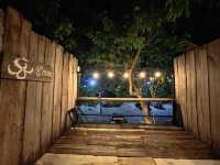 Cafe and Thammachart Resort 