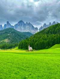 🌄 Val Gardena – The Heartbeat of the Dolomites
