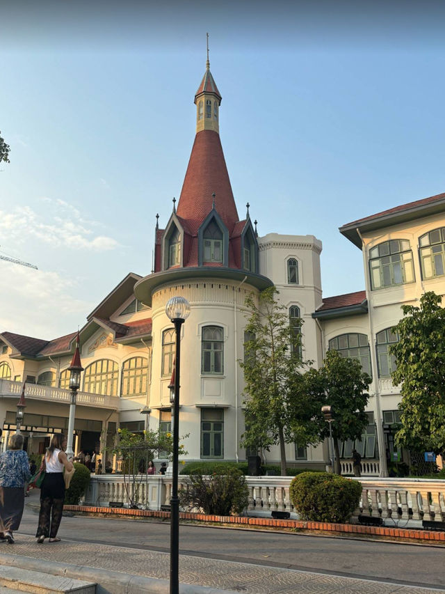 กาแฟนรสิงห์ ณ พระราชวังพญาไท