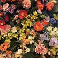 🍰 앤티크커피 연남점 — 클래식과 달콤함이 공존하는 감성카페공간