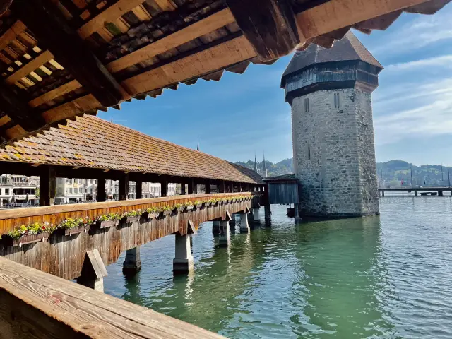 🌉 LUCERNE – Chapel Bridge & Water Tower