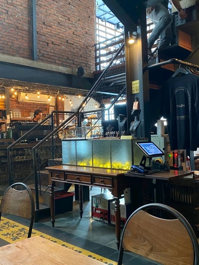 A MUST VISIT CAFÉ IN BALI.