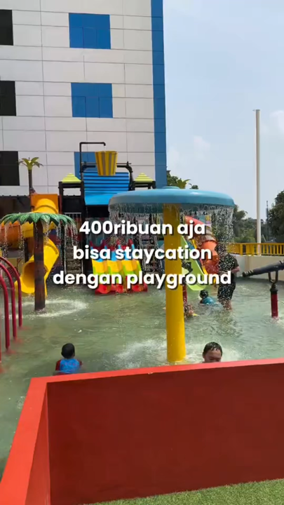 Staycation di Hotel Alia Cikini tuh nyaman dan strategis banget ✨
Lokasinya di kawasan Cikini yang hidup, dekat stasiun, pusat kuliner, rumah sakit, dan spot-spot ikonik Jakarta Pusat. Kamarnya bersih, cukup luas, dengan desain simpel dan homey. Kasurnya nyaman, AC dingin, kamar mandi bersih, dan fasilitasnya memadai buat business trip maupun staycation singkat. Suasananya relatif tenang meski di tengah kota. Dengan harga yang masih ramah di kantong, Alia Cikini cocok buat kamu yang cari hotel praktis, nyaman, dan lokasi super strategis tanpa ribet. #hotelkidsfriendly 