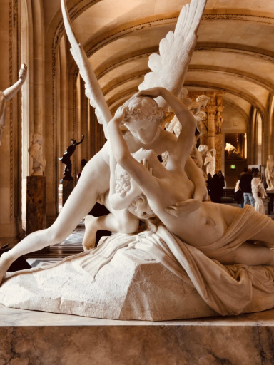 ルーヴル美術館 時を超える美の空　Musee du Louvre ルーヴル美術館 - Luxembourg Park - Paris Boutique Hotel