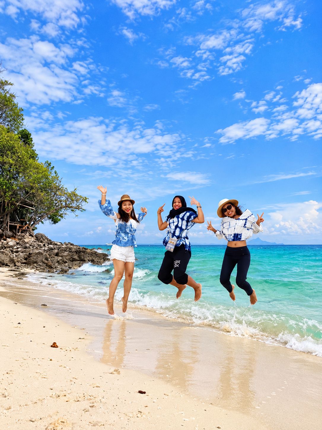 🌊 ทะเลแหวก Unseen Krabi กระบี่