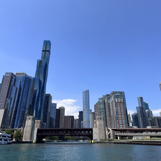 Wendella Architecture Boat Tour in Chicago 