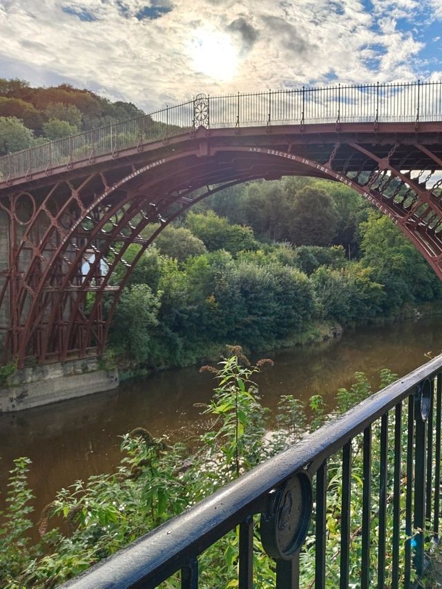 first ever cast-iron bridge