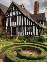 Discover Bournville: Birmingham's Hidden Gem 🌳🏡