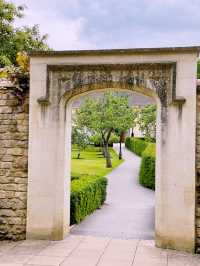 🌿 Worcester College, Oxford: A Hidden Garden Oasis 🌿