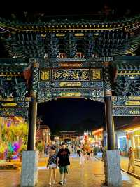 Pingyao After Dark: Lanterns, Neon & a Surprise Gold Fix