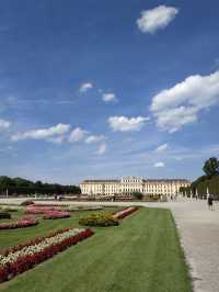 👑 Feel Like Royalty at Schönbrunn – The Perfect Morning in Vienna ✨🏰